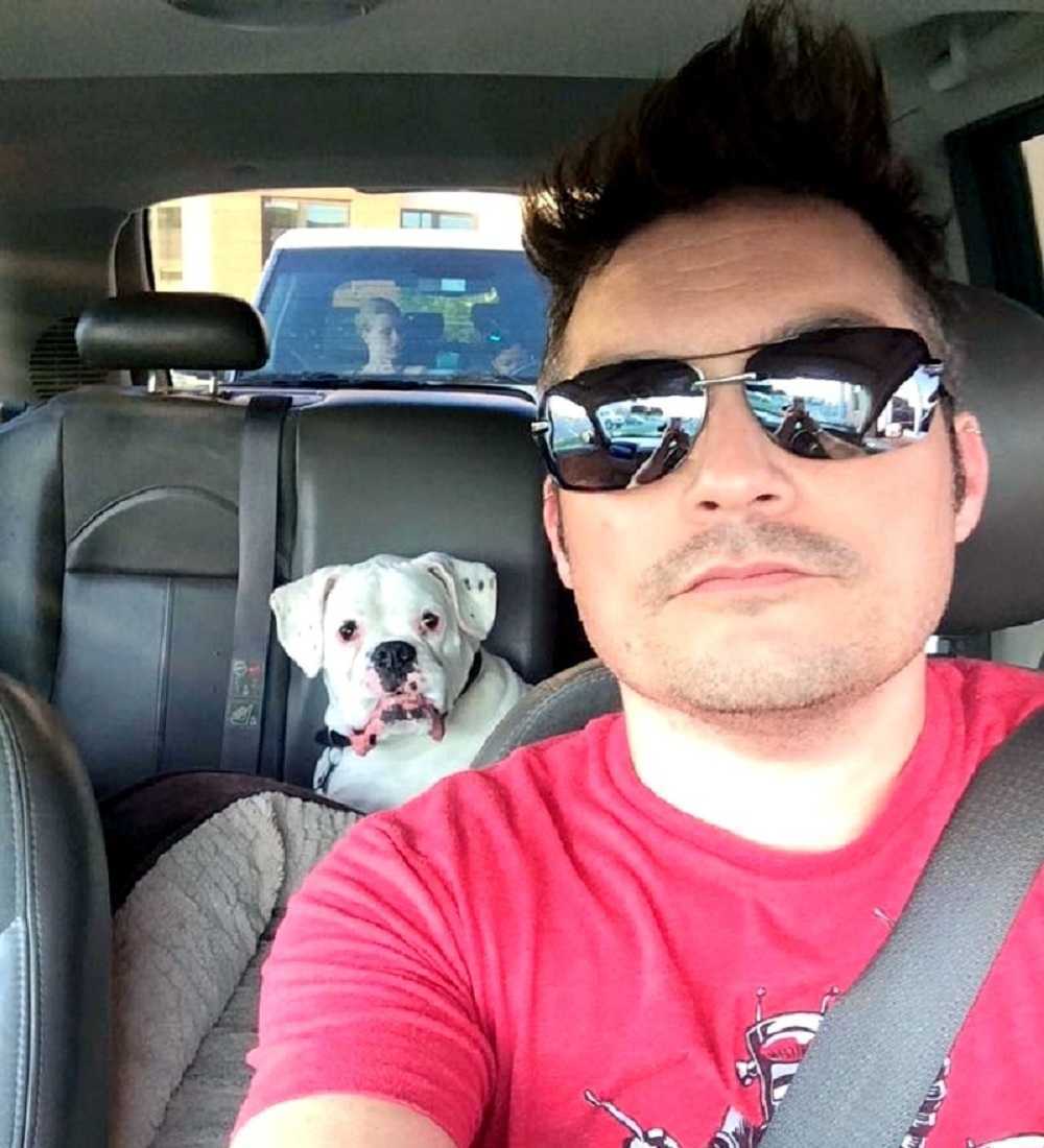 Döеndе hund skrivеr “Adjöbrеv” & tårаrnа börjаdе fаllа